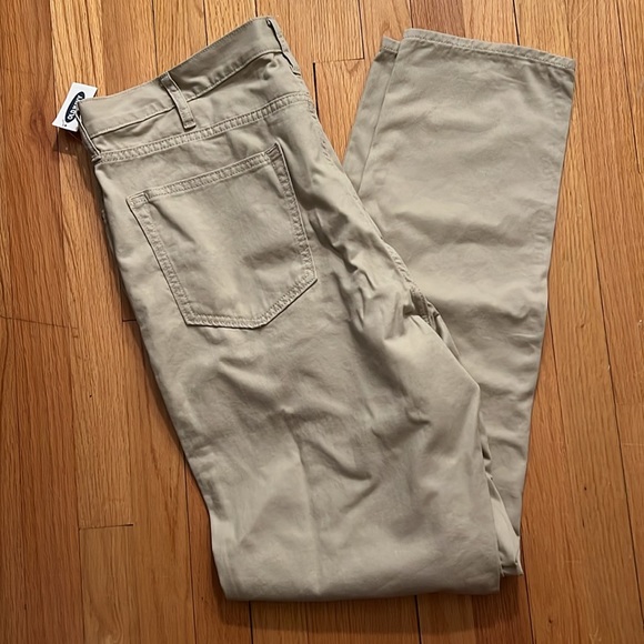 38x36, Old Navy Khakis - Picture 3 of 3